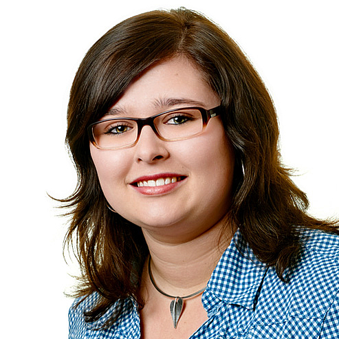Portrait von Mitarbeiterin Julia Gritsch - Verkauf